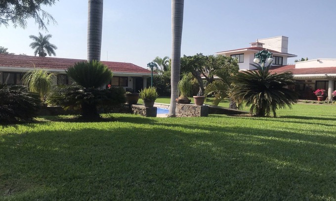 Tres de Mayo Casa | “Cuernavaca’s House”