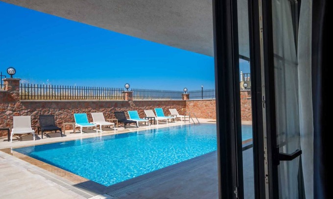 Mithatpasa Cama Y Desayuno | Cunda Tasci Otel