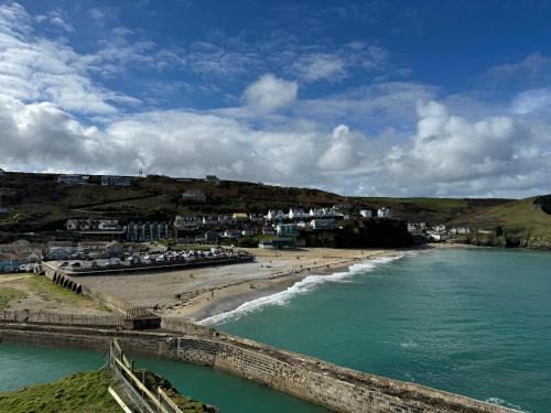 Portreath Casa | Curnows