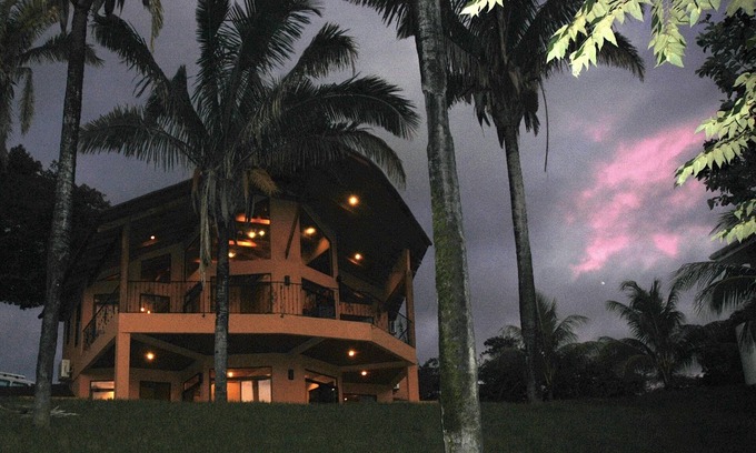 Playa Azul Casa | Custom Beach House in Guanacaste Costa Rica