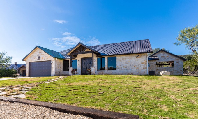 Sabinal Casa | Custom Home located in the beautiful Golf Club of Texas