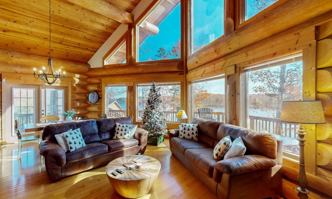 Mineral Casa | Custom-built lakefront home with lake views, firepit, fireplaces, dock, & deck