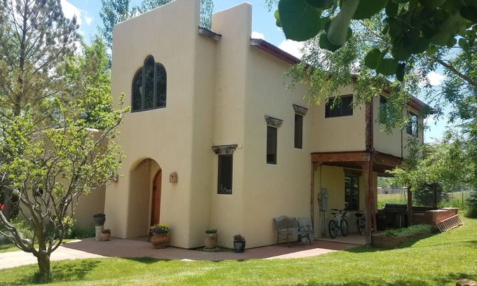 Solar Ranch Casa | Custom Mountain Home -Skiing in Telluride, Hotsprings, Reservoir, Mtn biking.