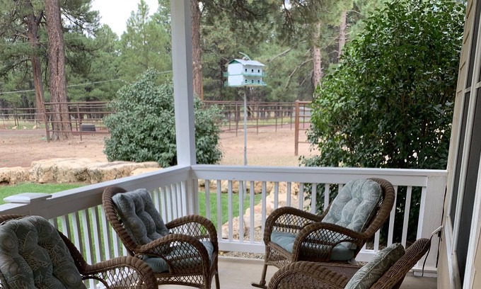 Mountainaire Casa | Custom ranch style home on 10 acres in the forest