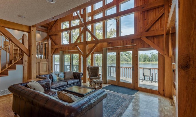 Marquette Casa | Custom Waterfront Lodge, 4 bed, 4 Bath, Sleeps 12!