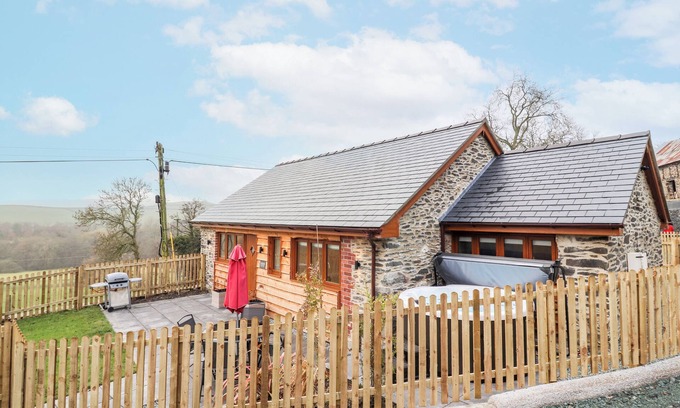 Oswestry Cabaña | Corte Moch, Graneros de Plas Moelfre Hall, LLANRHAEADR-YM-MOCHNANT
