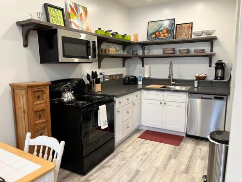 Creswell Casa | Cute 1 bedroom Ohana 10 miles from Eugene