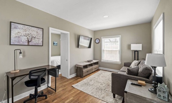 Waveland Park Casa | 1519 46th Street · Cute 2-bedroom / 1 bath house completely remodeled