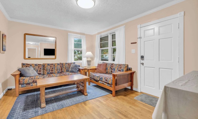 Spartanburg Casa | Cute 3/1 Bungalow Close to Downtown