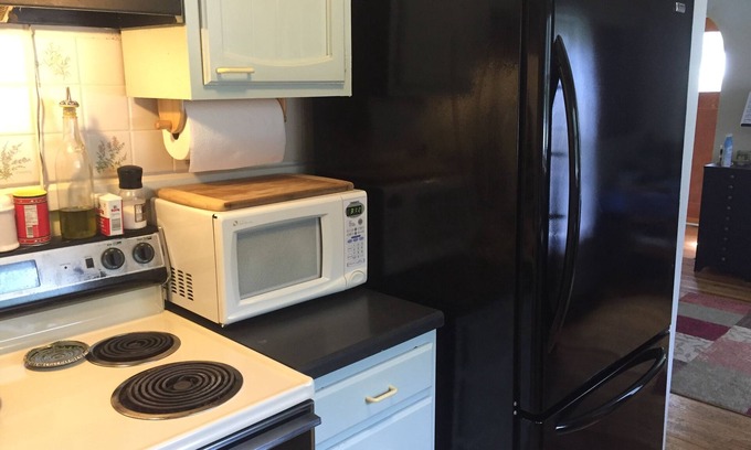 Twain Casa | Hawkeye Football Getaway House