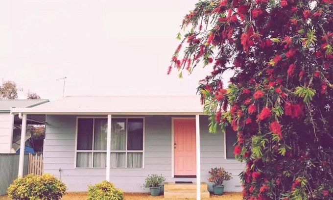 Goolwa Beach Casa | Cute Beach Shack located close to the Beach and Shops