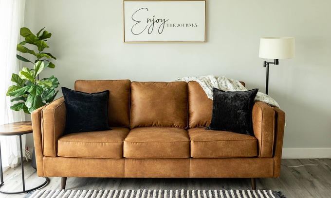 Compton Casa | Cute, Clean, & Cozy private guest house near LAX