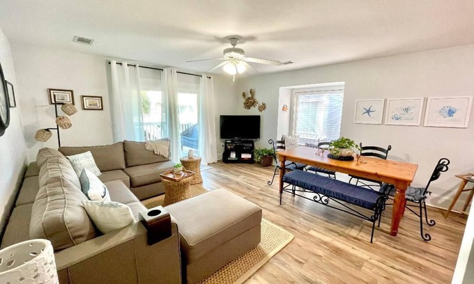 Port St. Joe Casa | Guest fave! Cute, comfy, beachside neighborhood, 2 pools! Great for children!