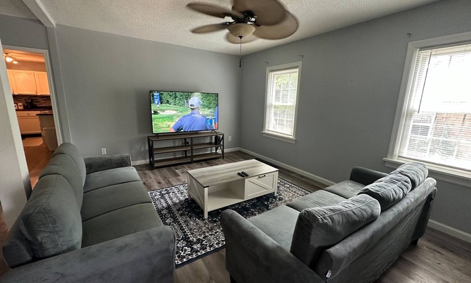 Chester Casa | Cutest Bungalow in Town!