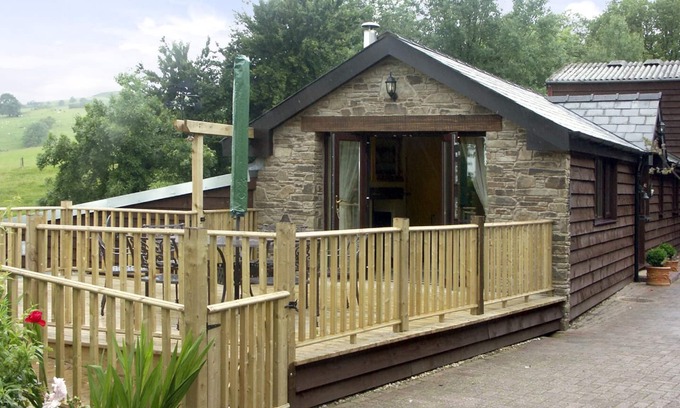 Builth Wells Cabaña | Cwm Derw Cottage, LLANAFAN FAWR