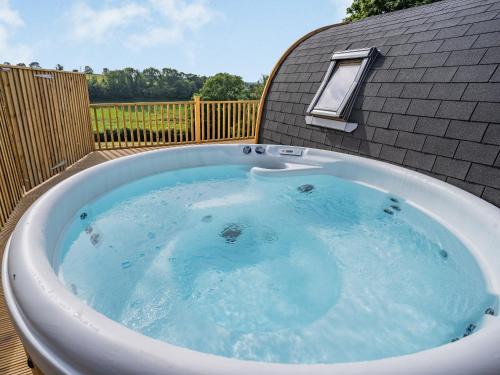 Tan-y-groes Casa | Cwmporthman Farm Cwtch-Uk34700