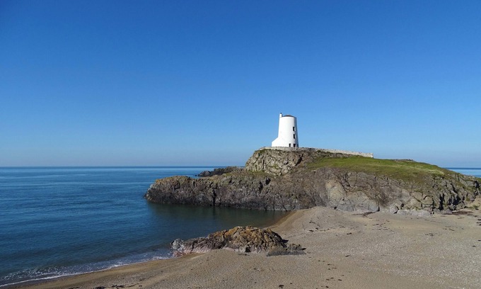 Llanfairpwllgwyngyll Cabaña | Cwrt