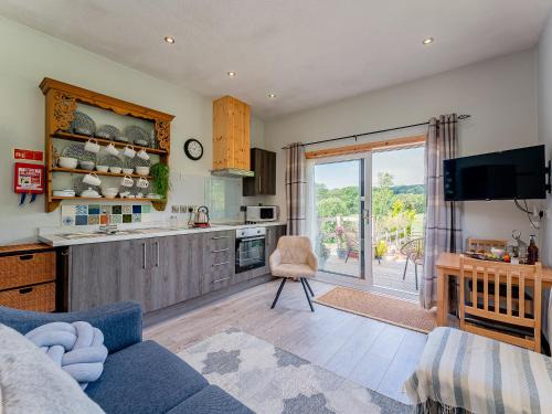 Eglwys-fach Casa | Cwtch Enrico - Uk39064
