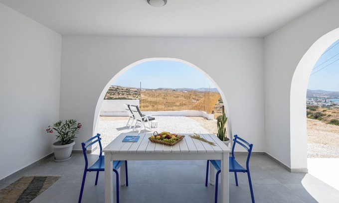 Milos Casa | Cyclades Whisper