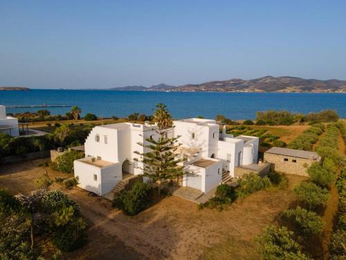 Paros Apartamento | Cycladic home in Kampos by GHH