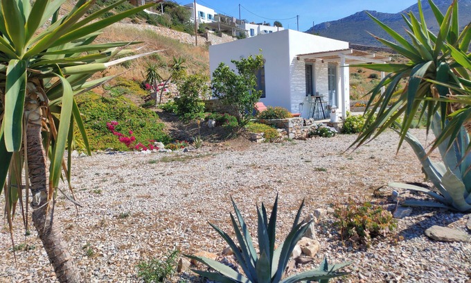 Katapola Apartamento | Cycladic home in Katapola, Greece