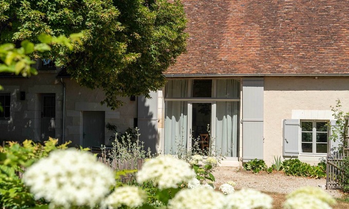 Chambourg-sur-Indre Casa | CYGNE COTTAGE FOR 4 PEOPLE