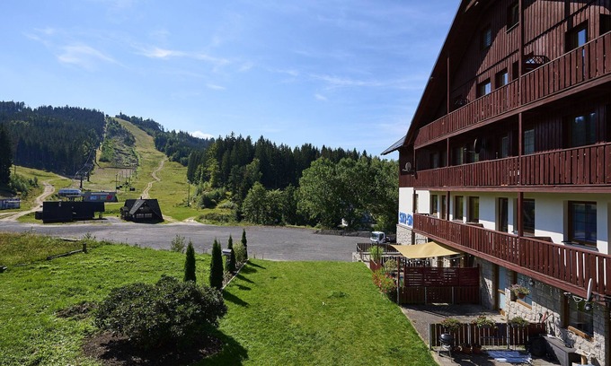 Albrechtice v Jizerskych horach Apartamento | Špičák II by Interhome