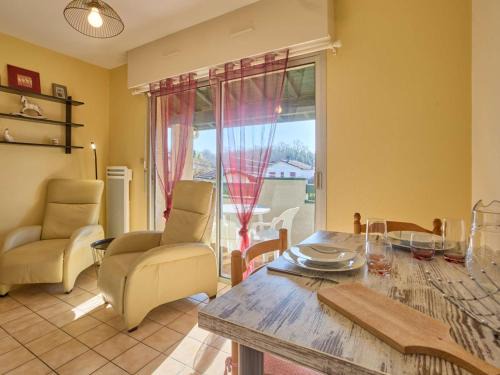 Barbotan-les-Thermes Apartamento | Détente en T1 Bis avec fibre gratuite à Barbotan - FR-1-841-68