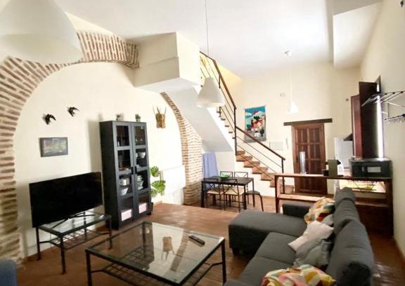 Cazalla De La Sierra Apartamento | Dúplex con piscina en centro Cazalla