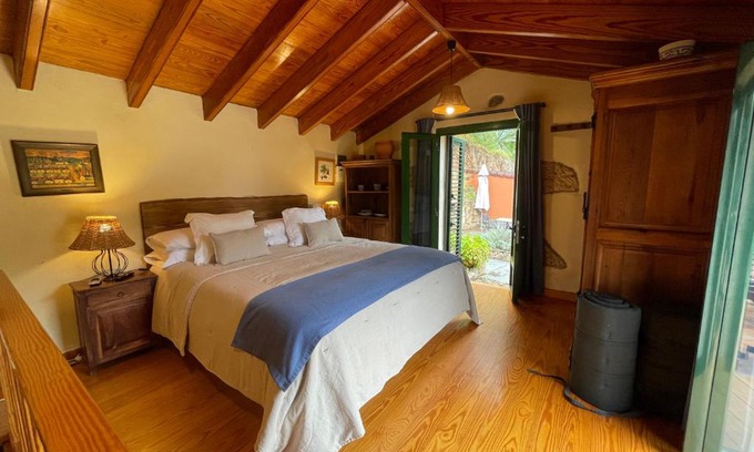 Firgas Casa | Dúplex de invitados en medio del bosque
