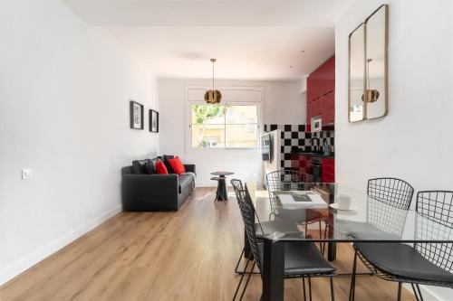 Badalona Apartamento | Dúplex Deluxe Apartment