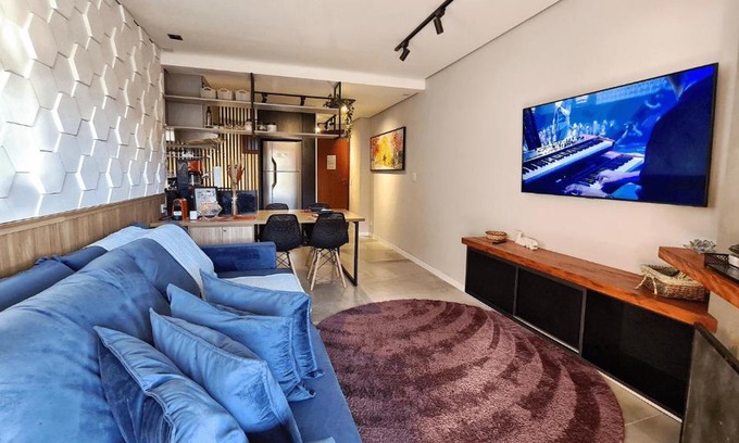 Vila Poran Apartamento | Dúplex Luxo com Piscina Aquecida, Lareira e Wifi