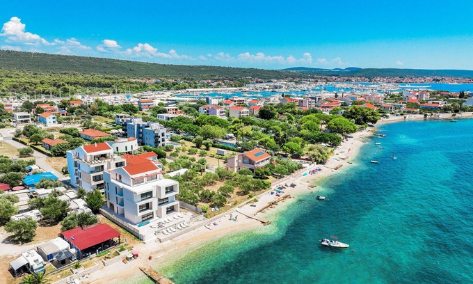Bibinje Apartamento | DʻArt Villa Apartment A2- two bedroom ground floor