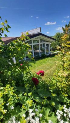 Niedenstein Apartamento | D&B staycation Ferienpark