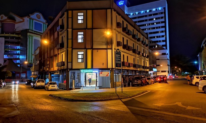 Kuching Hotel | D'Green Hotel Kuching