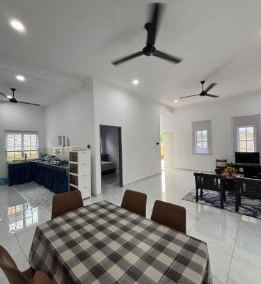 Slim River Casa | D'Laman Homestay