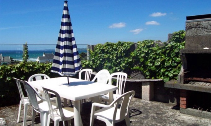 Plomodiern Casa | D8004- VILLA CON VISTAS AL MAR CON GRAN JARDIN A 150 M DE LA PLAYA DE PORS-AR-VAG