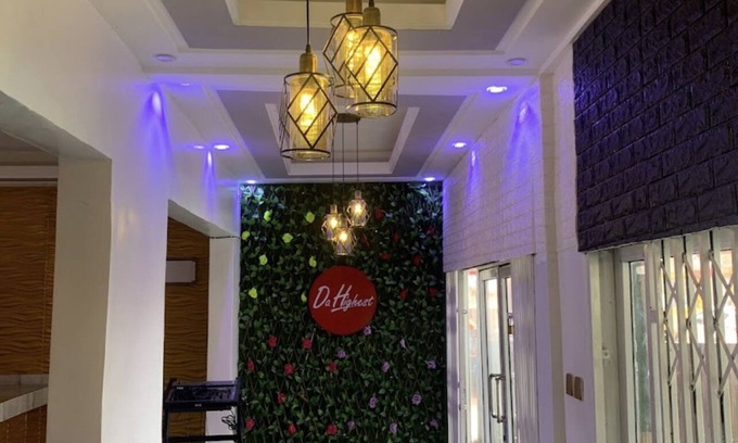 Kasoa Casa | Da Highest Lounge Bar & Restaurant