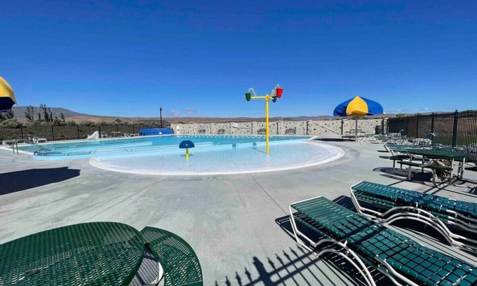 Desert Aire Casa | DA Perfect Oasis! Near the George 5 beds 2 bath