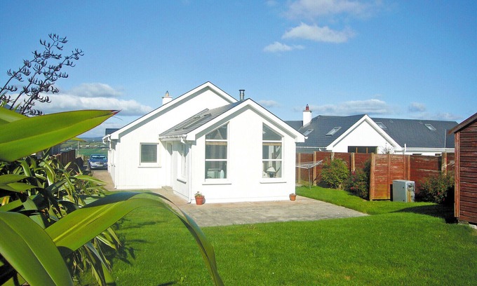 Ardmore Casa | Dacha Holiday Home