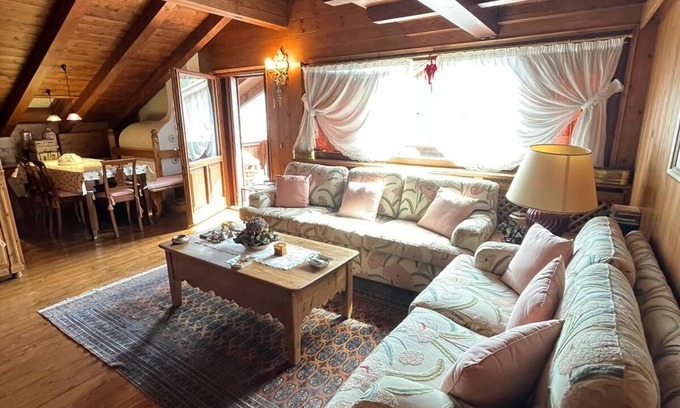 San Vito di Cadore Chalet De Esquí | Dachboden von Lokalen Handwerkern in San Vito di Cadore Eingerichtet