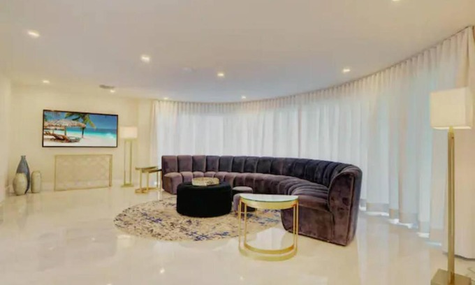 Croissant Park Casa | DADOO PALM ESTATES