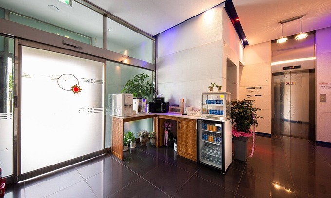 Bongmyeong-dong Hotel | Daejeon Yuseong K7 Pctel