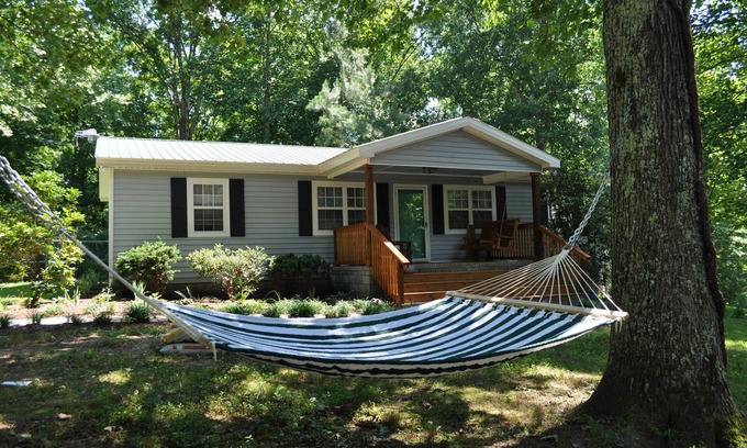 Primm Springs Casa | Narciso hueco, compositor y artista retiro, Leipers Fork, Natchez Trace