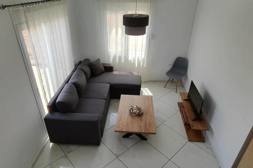 Leonidio Casa | Dafnonas House - Bright & Modern