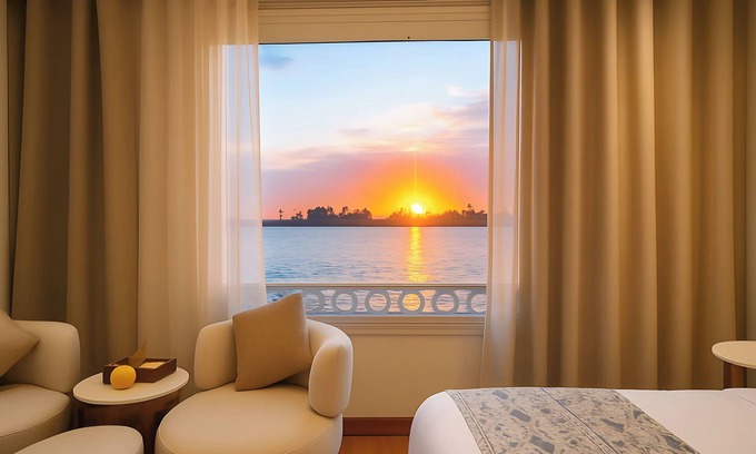Aswan Alquiler De Eote | Dahabiya Nile Cruise every Friday from Aswan 3 nights and every Monday from Luxor 4 nights