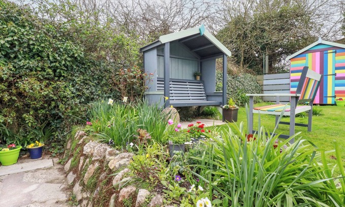 Rose Cabaña | Daisy Cottage