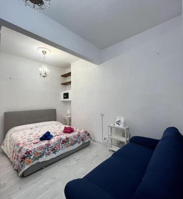 Quartiere XXII Collatino Casa | Daisy Home - Tiburtina loft in Rome WiFi