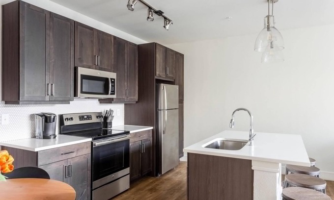 Northeast Dallas Apartamento | Dallas Stylish 1BD 1BA Apartment