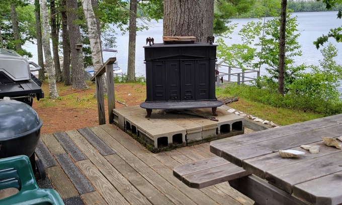 Jefferson Cabina | Damariscotta Lake Camp - Jefferson, Maine